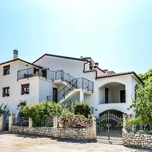  Privatunterkunft Casa Istriana Dajla